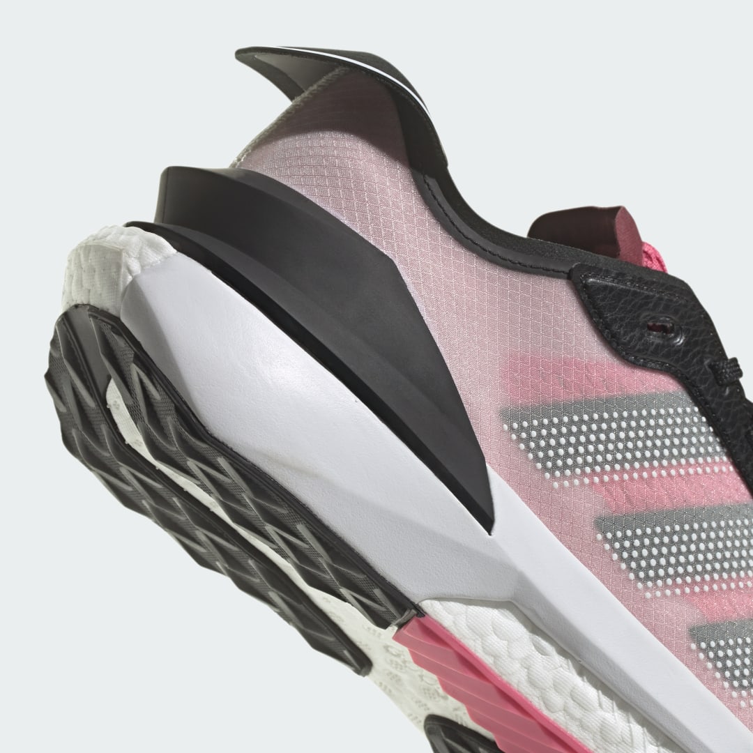 

adidas Tenis Avryn Unisex, Rosa fusion/negro/shadow rojo
