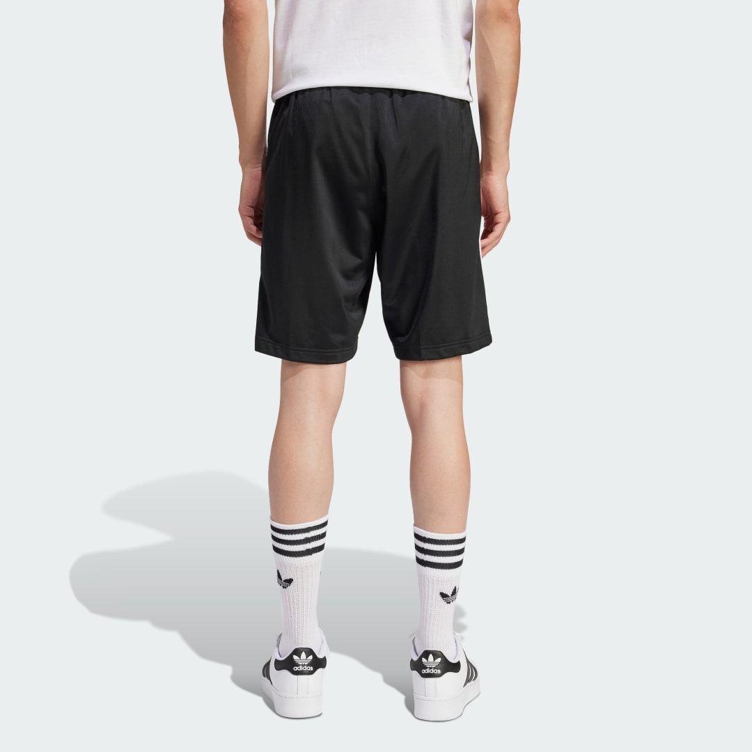 Thumbnail - Adicolor Firebird Shorts