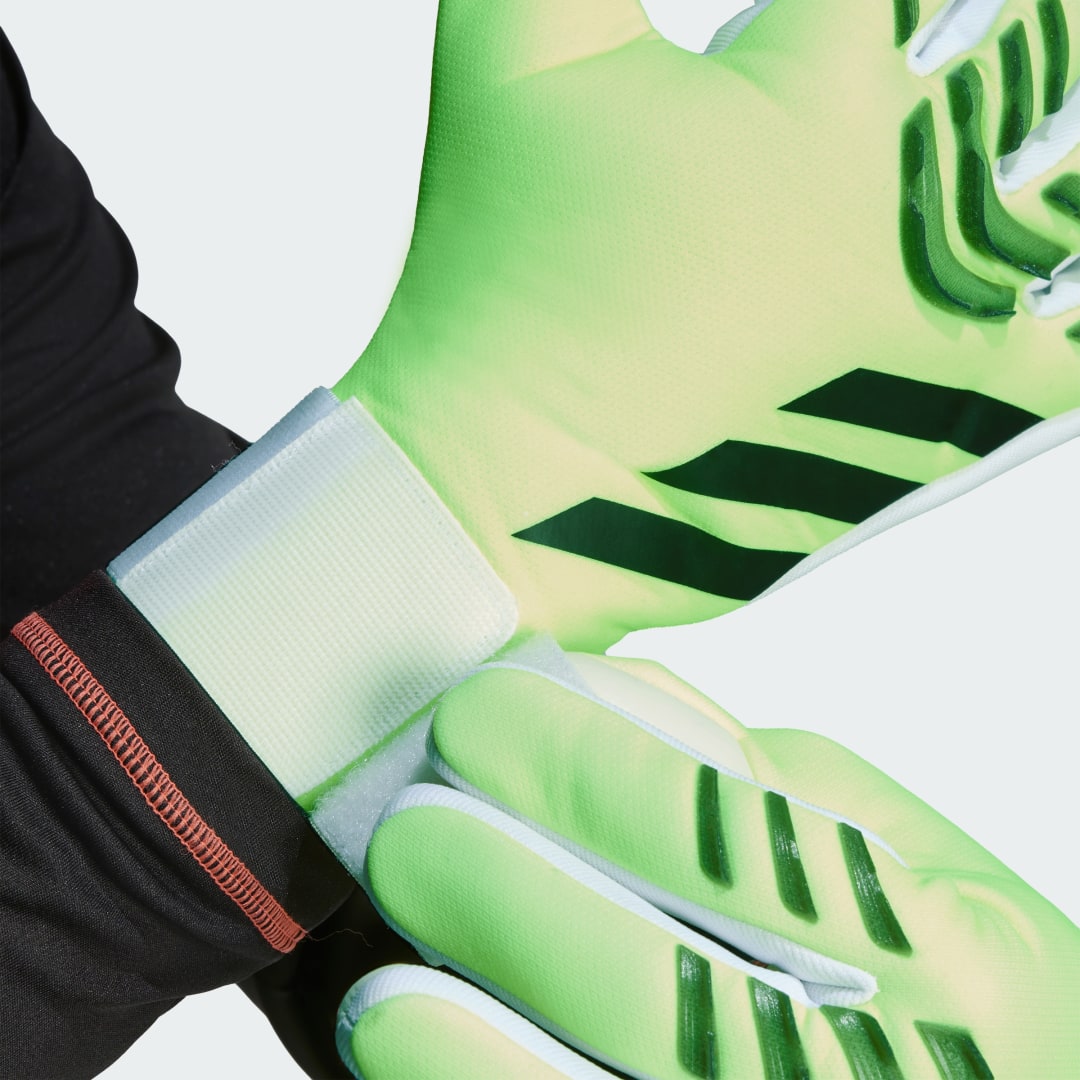 Adidas Predator League Goalkeeper Gloves