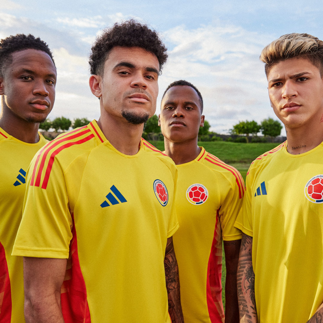 

adidas Camiseta Local Selección Colombia 24 Versión Jugador Hombre, Amarillo