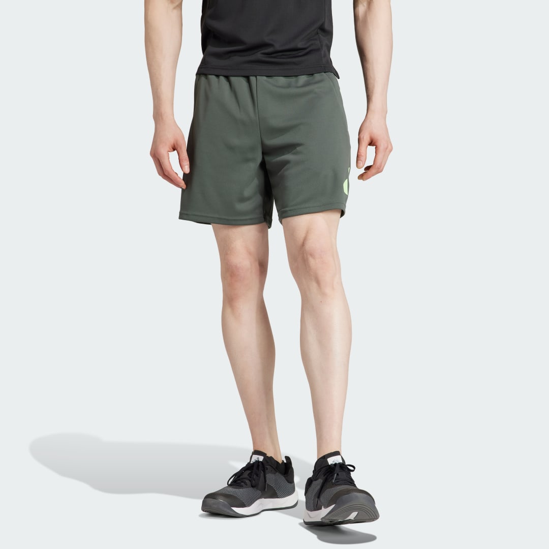 Short de training avec logo Train Essentials