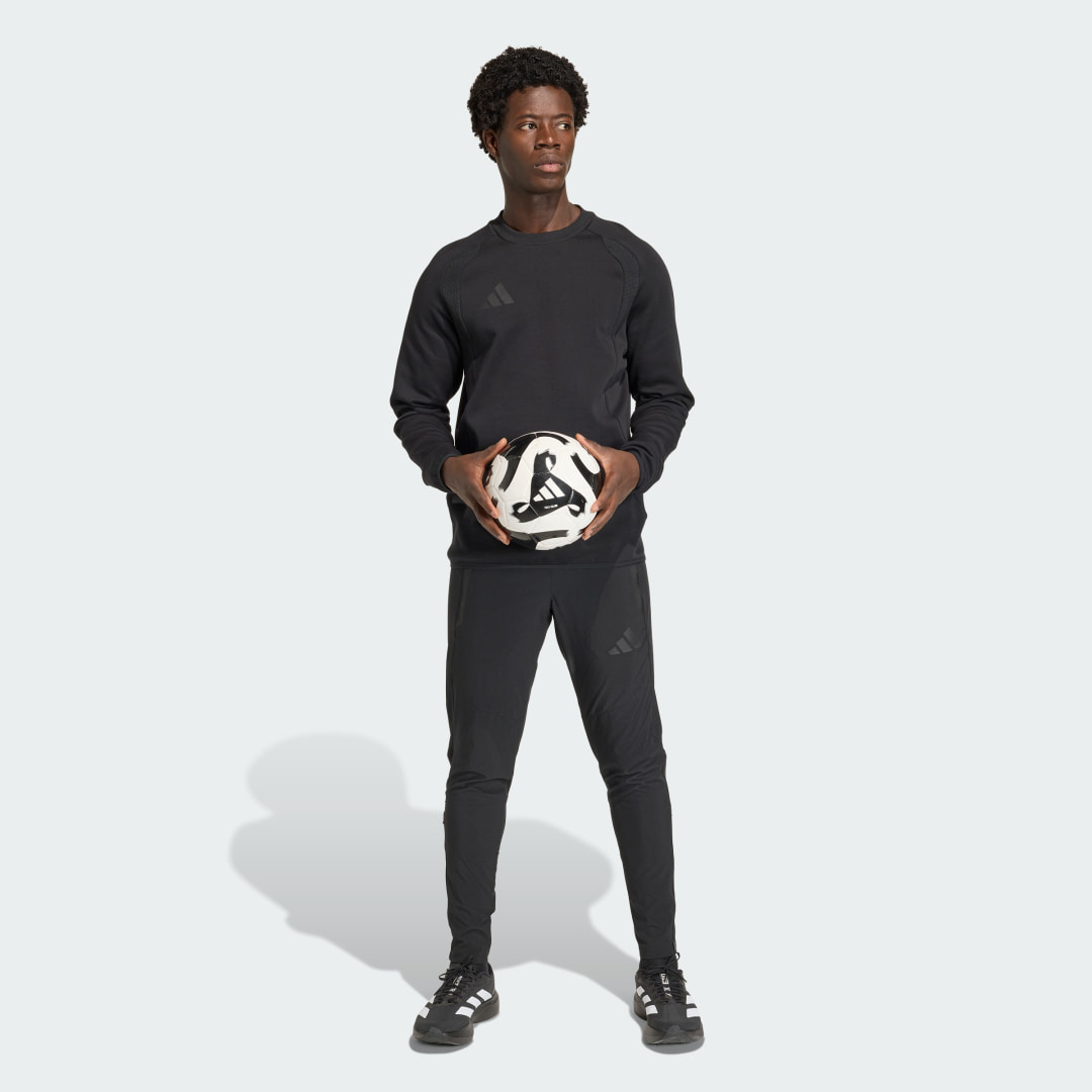 Thumbnail - TIRO TRAVEL SWEATSHIRT MIT RUNDHALSAUSSCHNITT