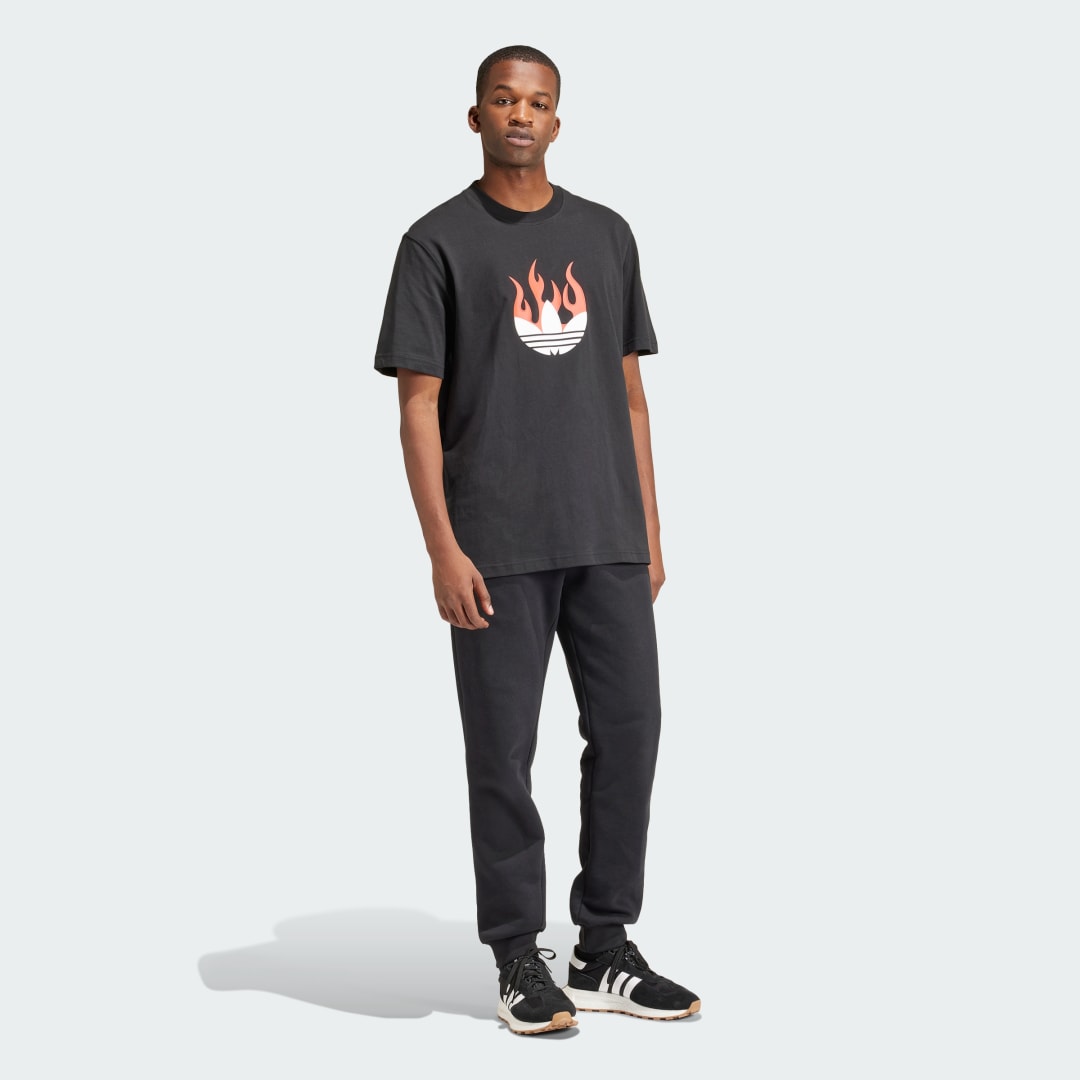 

adidas Camiseta con Logo Flames Hombre, Negro
