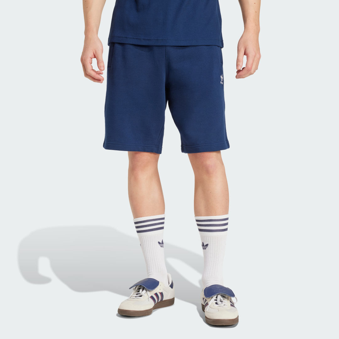 Adidas Originals Short ESS SHO Essentiële sweat shorts met logo van zacht french terry materiaal (1-delig)