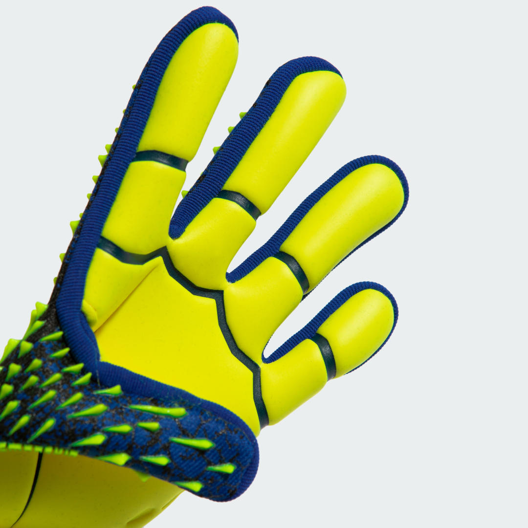 фото Вратарские перчатки predator pro adidas performance