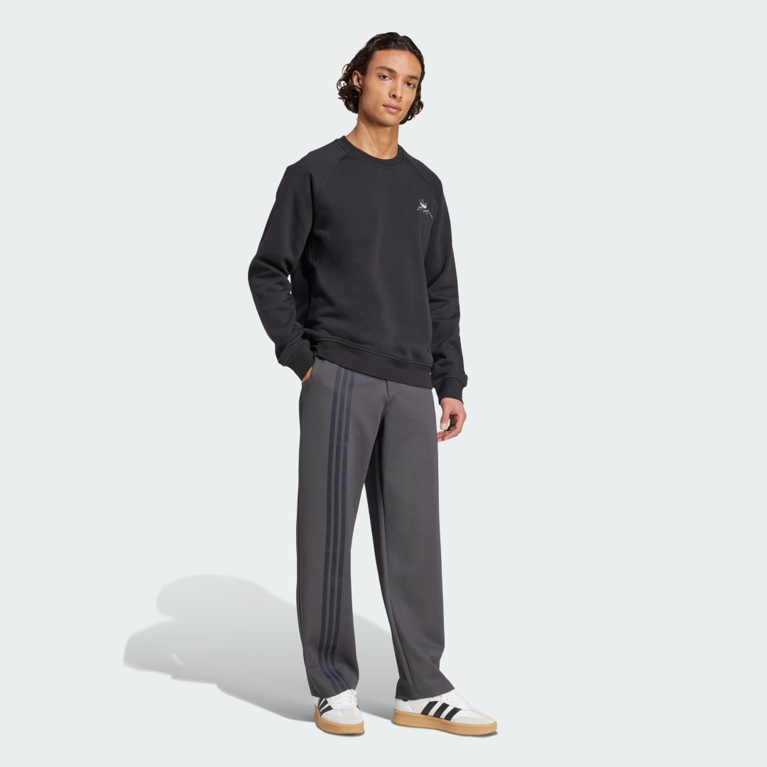 Adidas Winter Resort Mountain Graphic Fleece Sweatshirt
