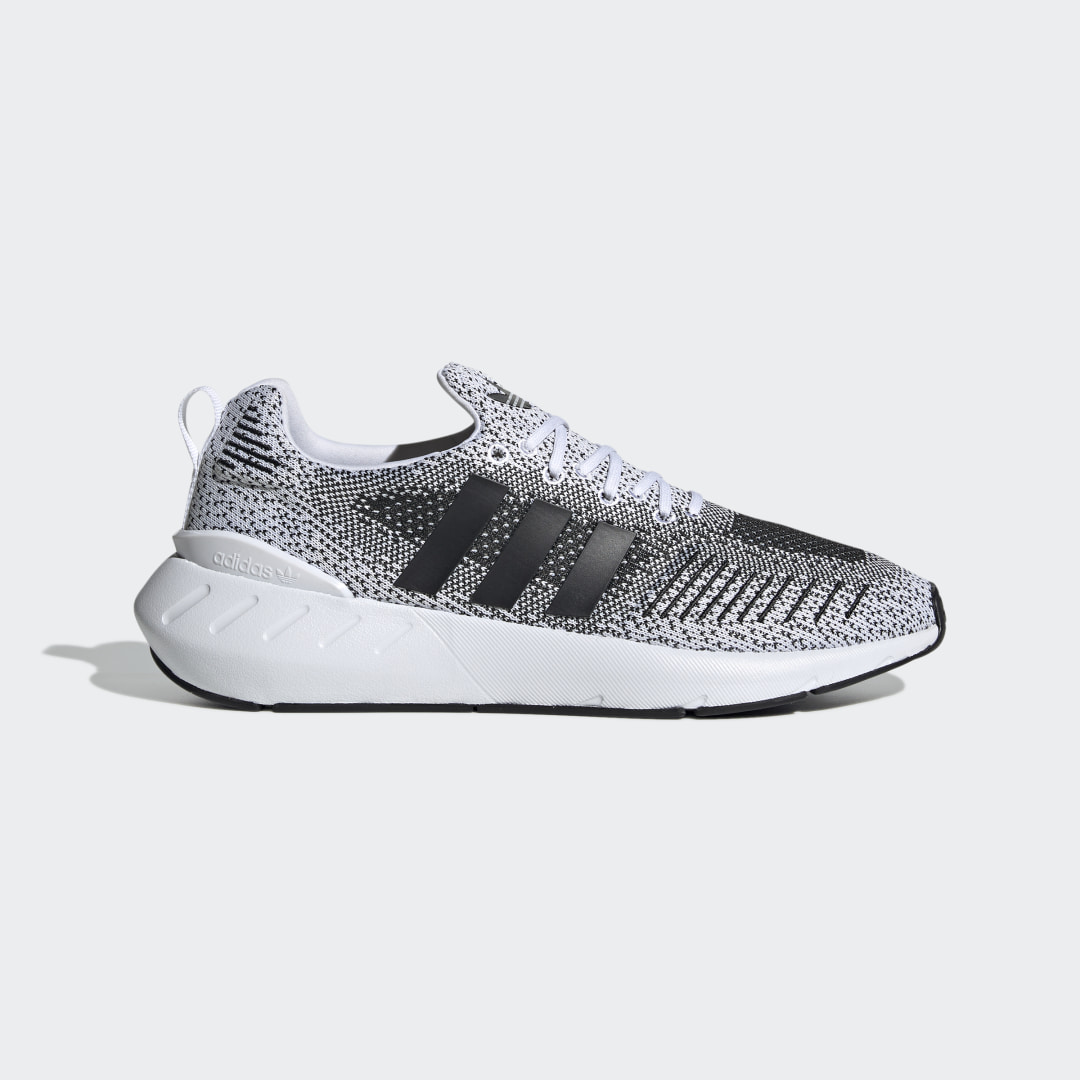 Adidas Swift Run 22 herensneaker zwart en wit