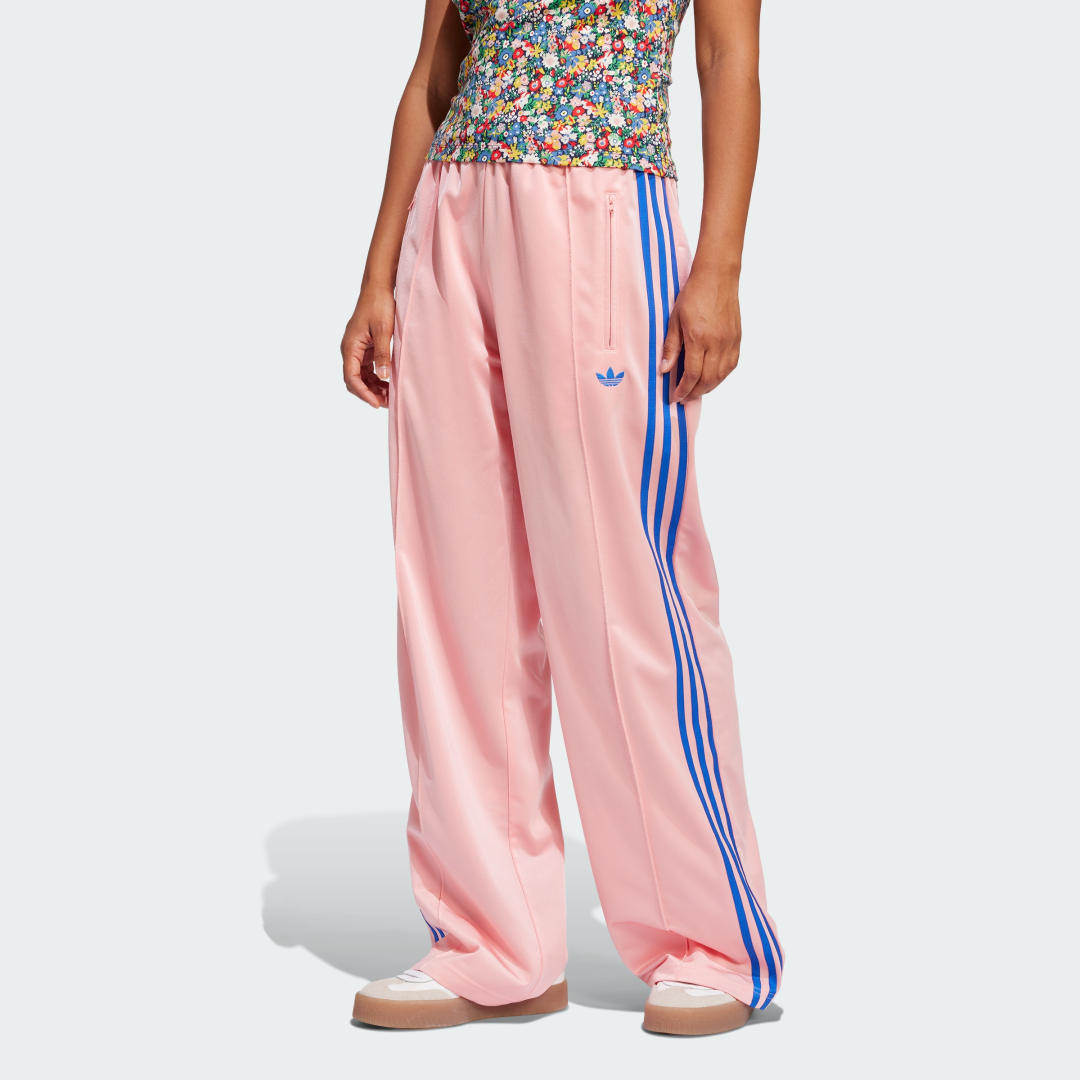 Adidas Originals Firebird Loose Trainingsbroeken in lichtroze formaten: XS