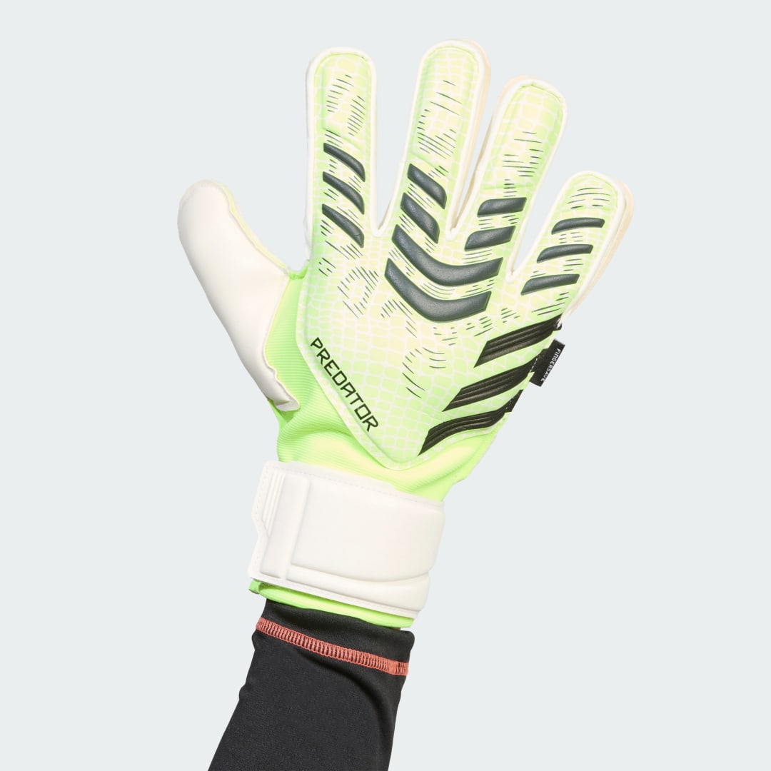 Adidas Predator Match Fingersave Goalkeeper Gloves