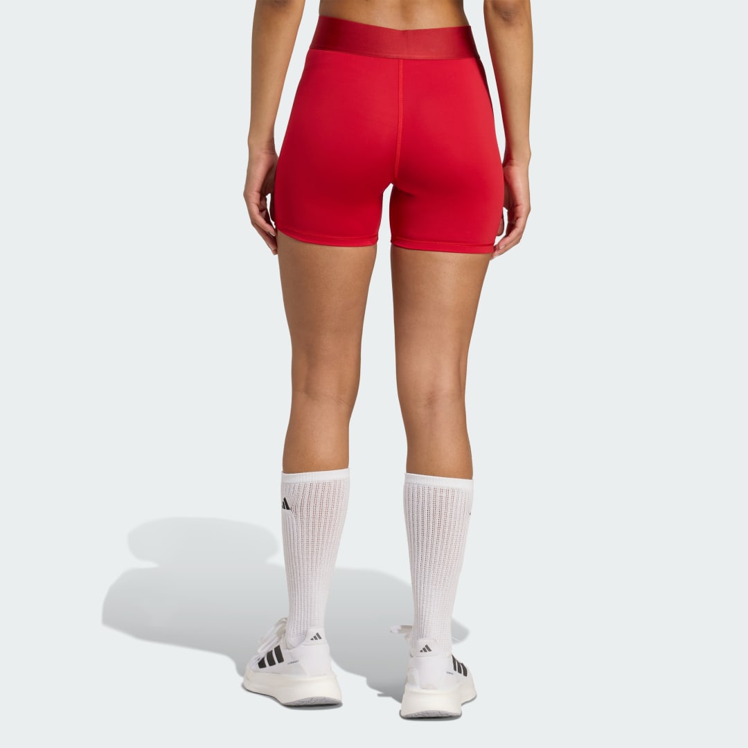 Thumbnail - TECHFIT Volleyball Shorts