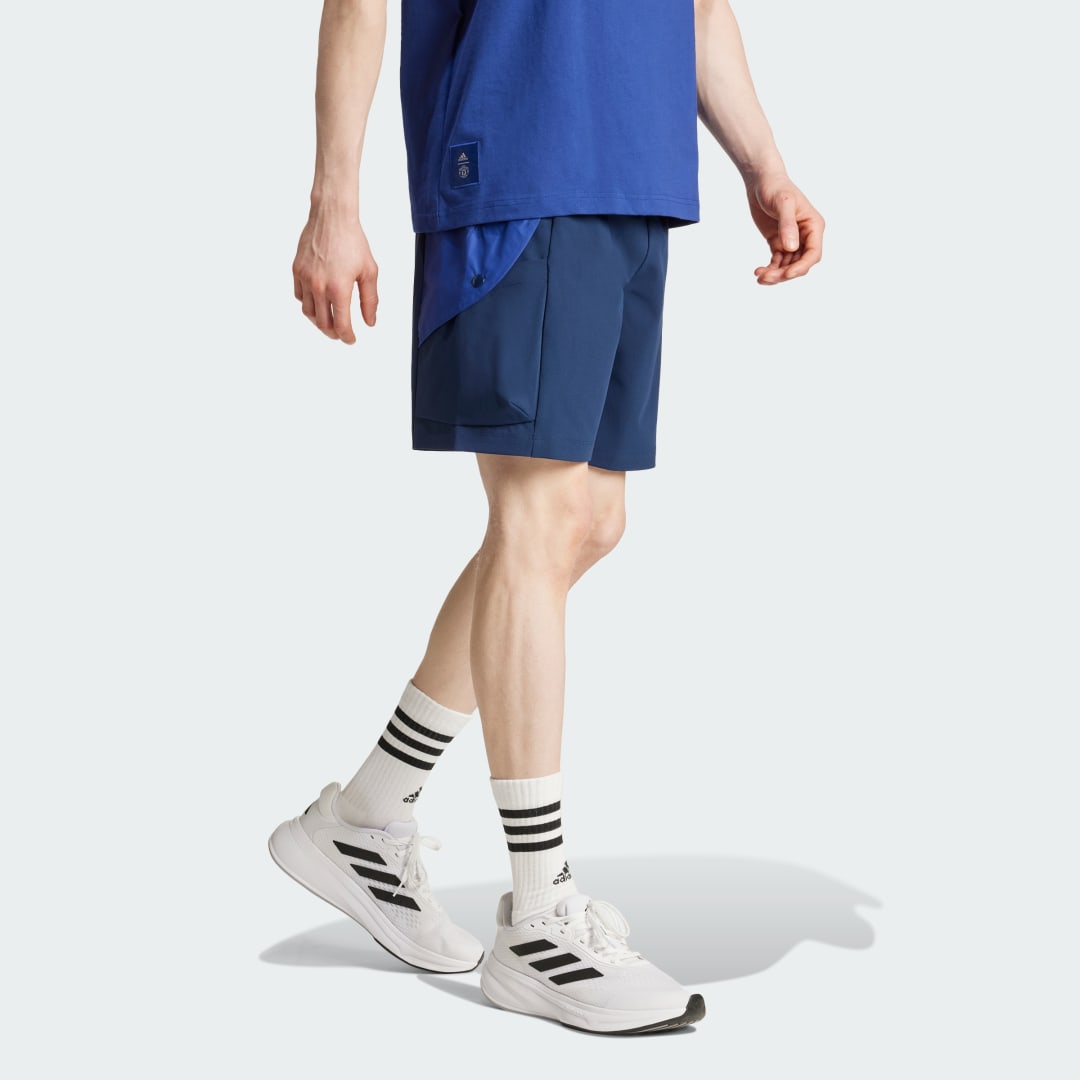 Thumbnail - Manchester United Seasonal Cargoshorts