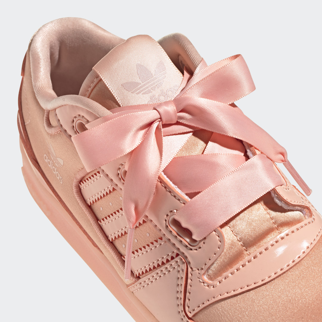 фото Кроссовки forum satin low adidas originals