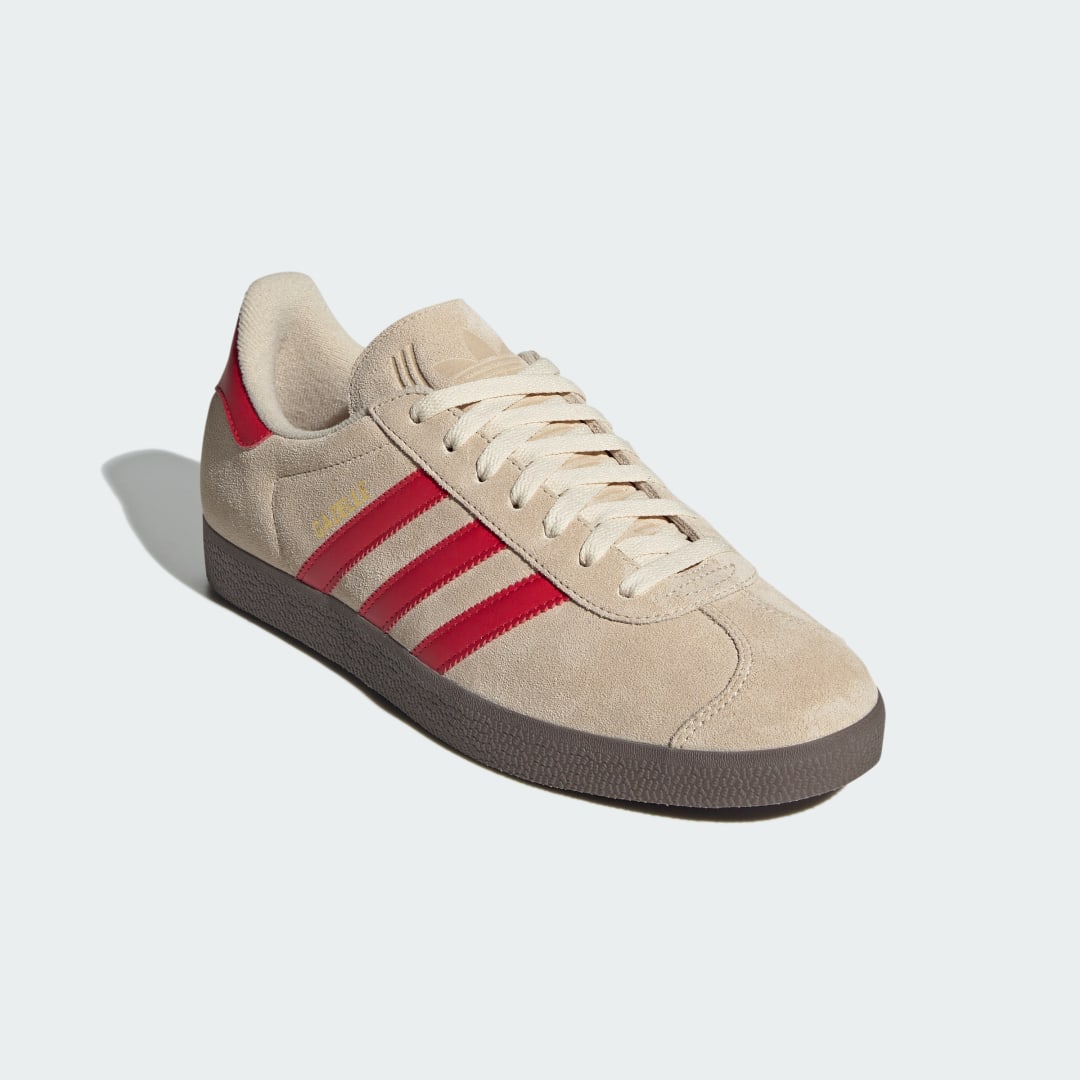 Adidas Gazelle sneaker Sand Strata / Better Scarlet / Cloud White