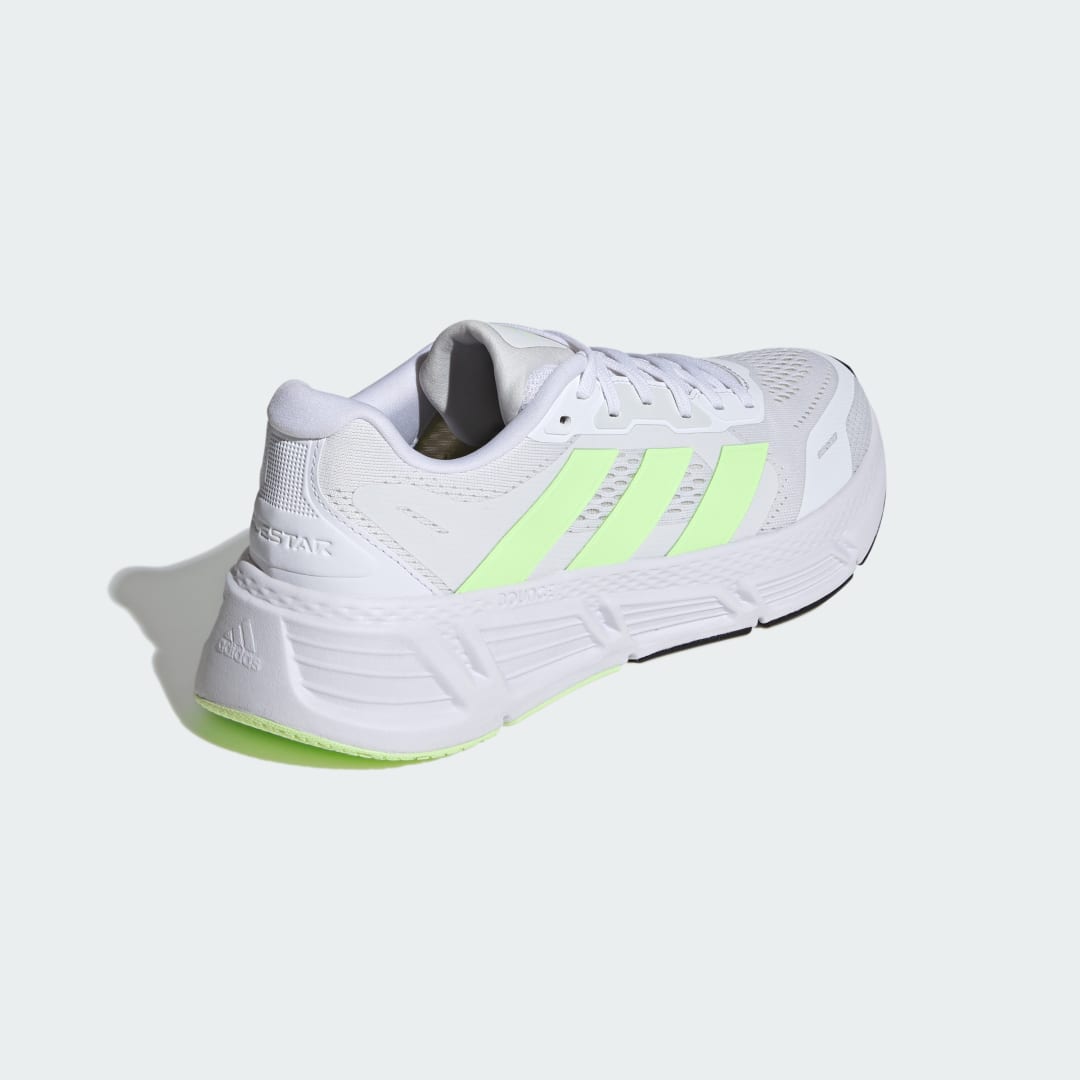

adidas Tenis Questar Unisex, Blanco/verde spark/crystal blanco