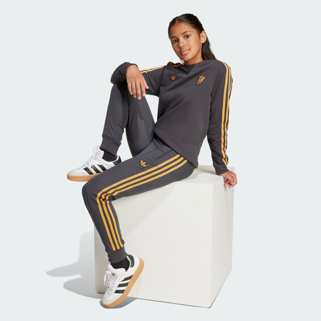 Adidas Manchester United Terrace Icons Sweatshirt