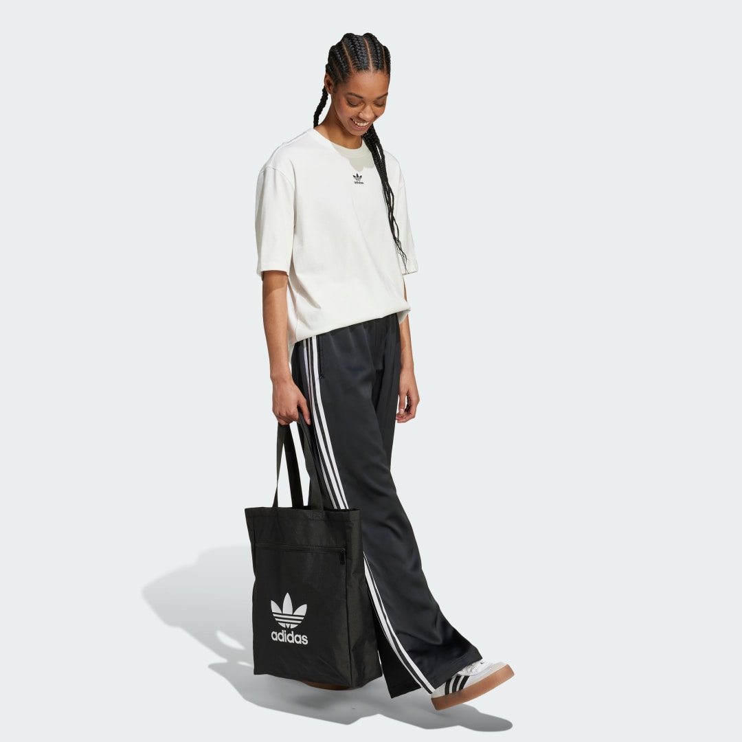 Thumbnail - Essentials Boyfriend T-Shirt
