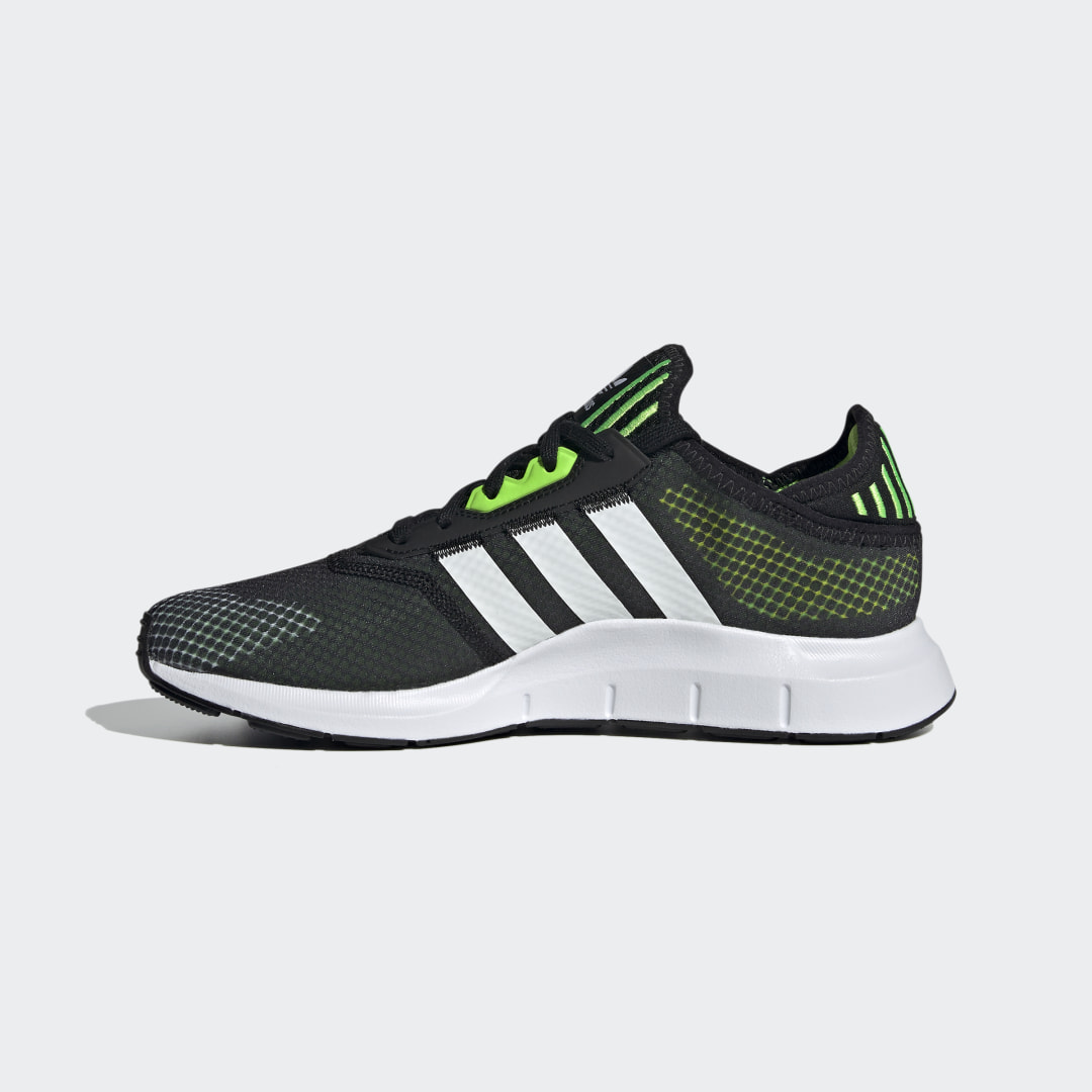 фото Кроссовки swift run x adidas originals