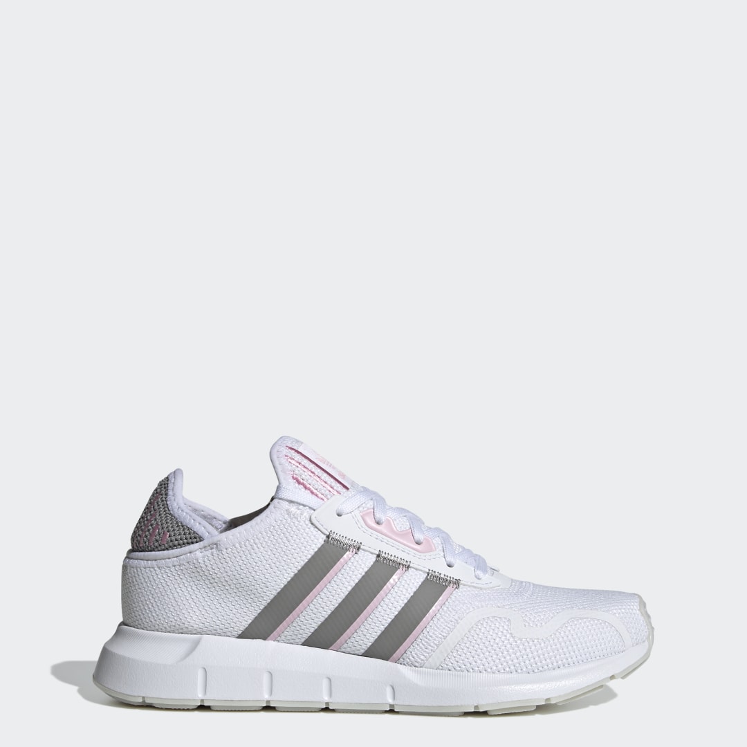 фото Кроссовки swift run x adidas originals