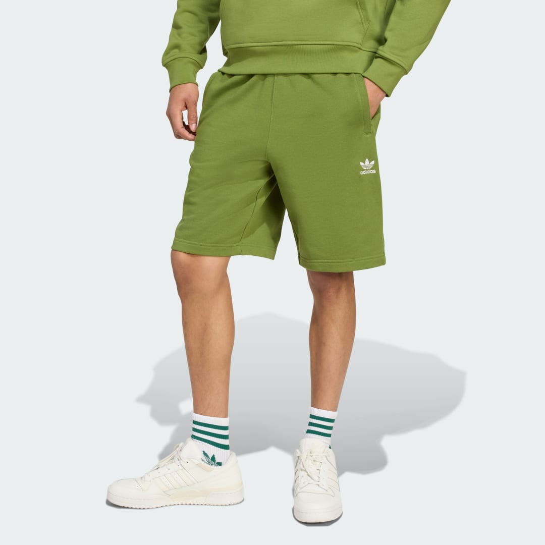 Short Trèfle Essentials