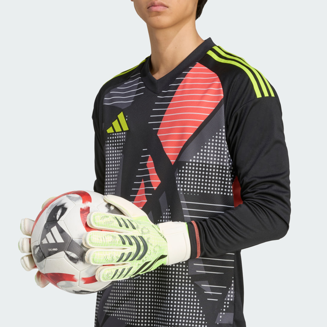 Adidas Predator Match Fingersave Goalkeeper Gloves