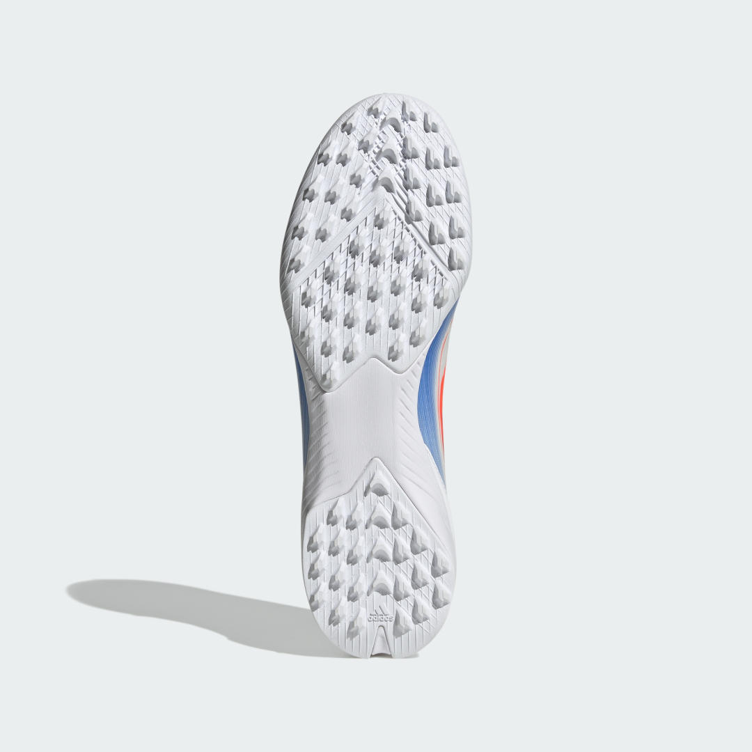 

adidas Calzado de Fútbol F50 League Laceless Cesped Artificial Unisex, Blanco/solar rojo/lucid azul