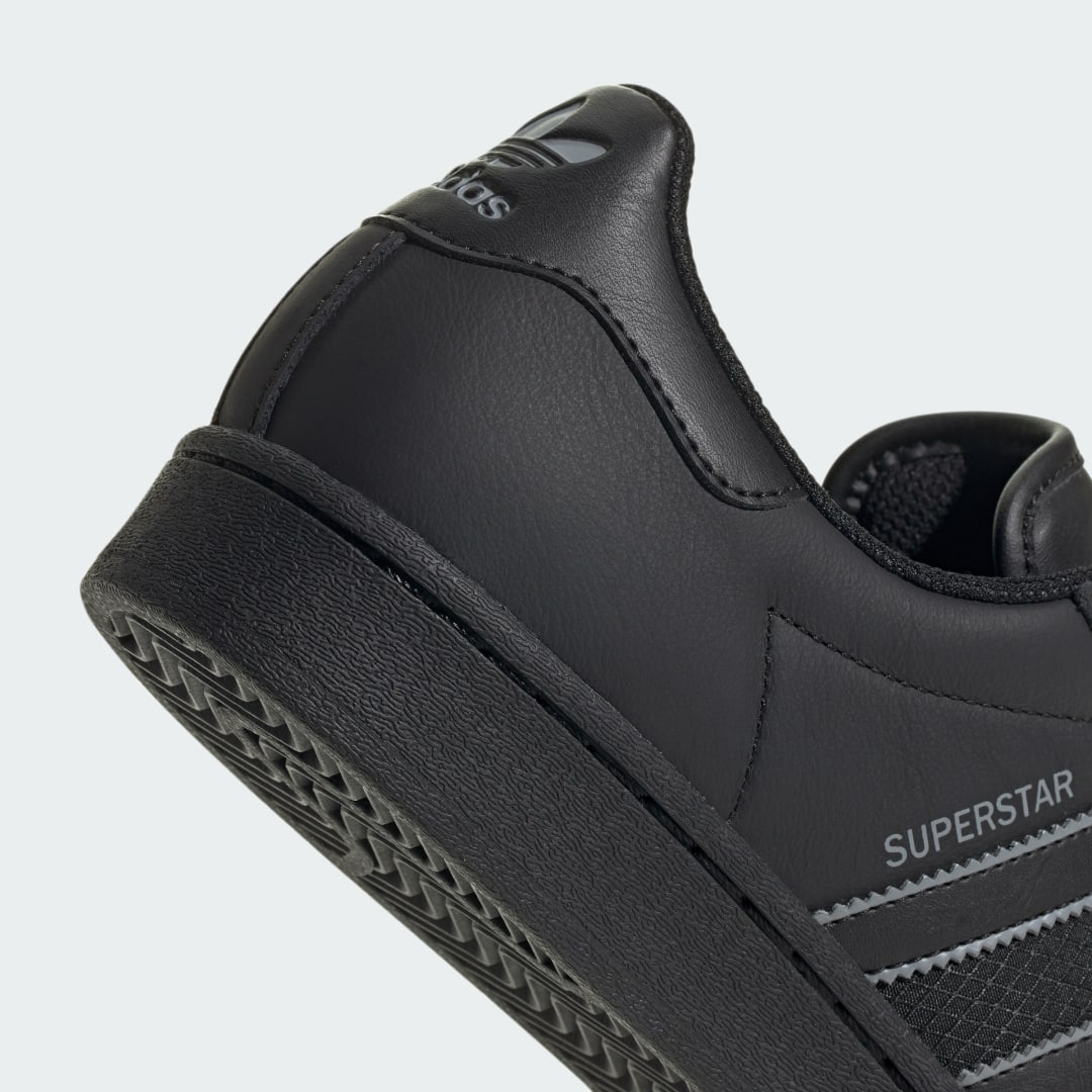 

adidas Tenis Superstar Hombre, Negro/negro/gris three