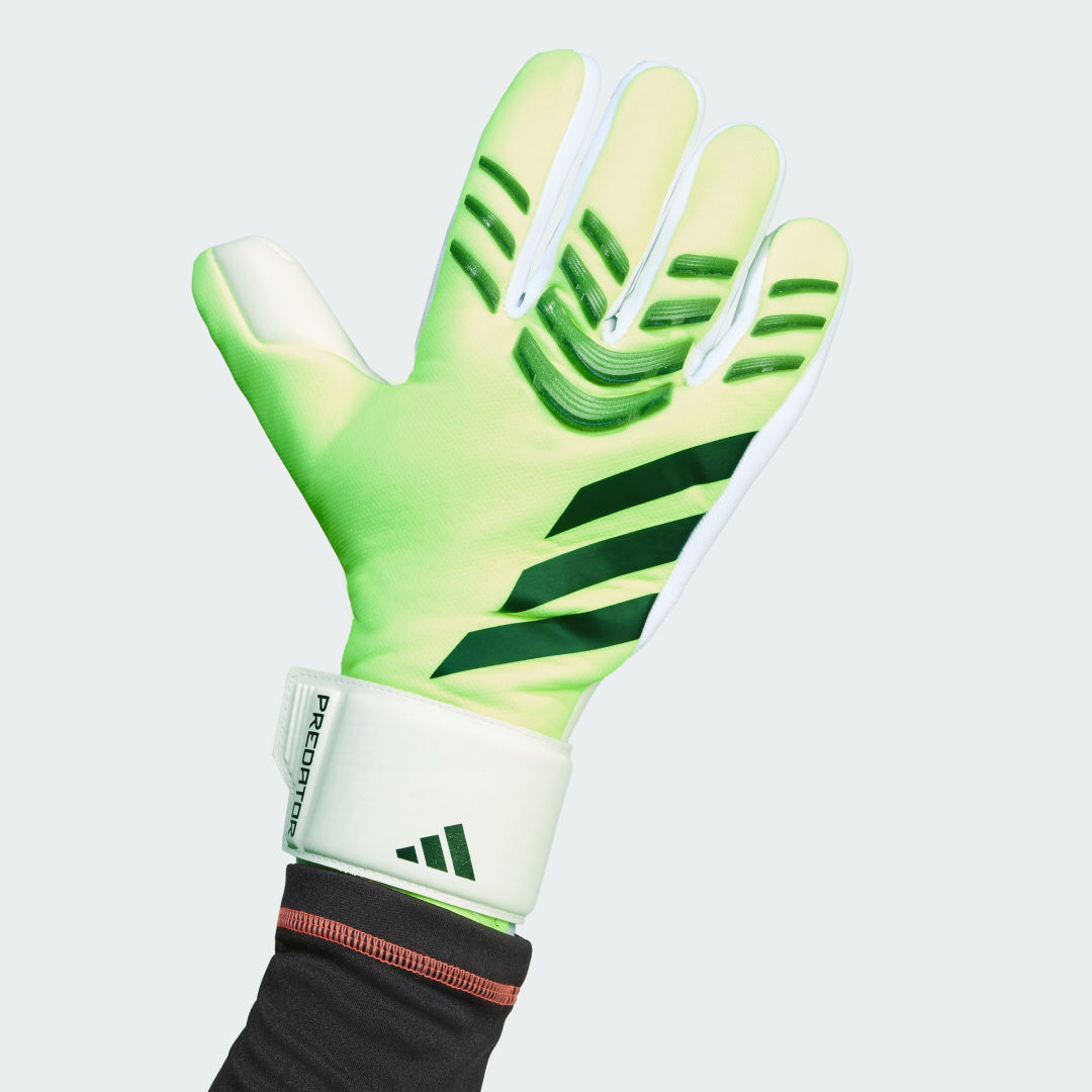 Adidas Predator League Goalkeeper Gloves