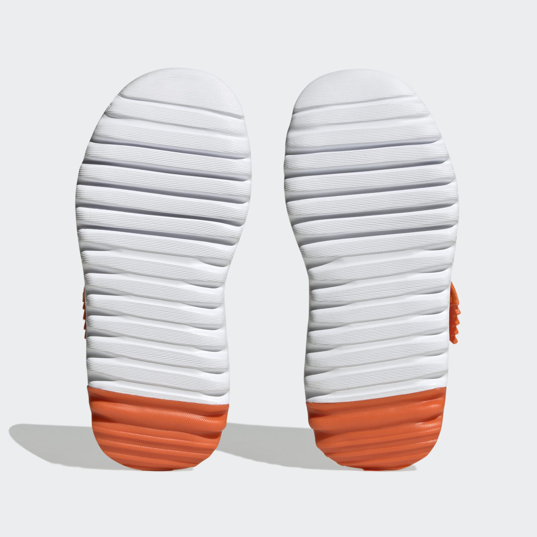 Adidas Disney sneaker Orange / Cloud White / Core Black