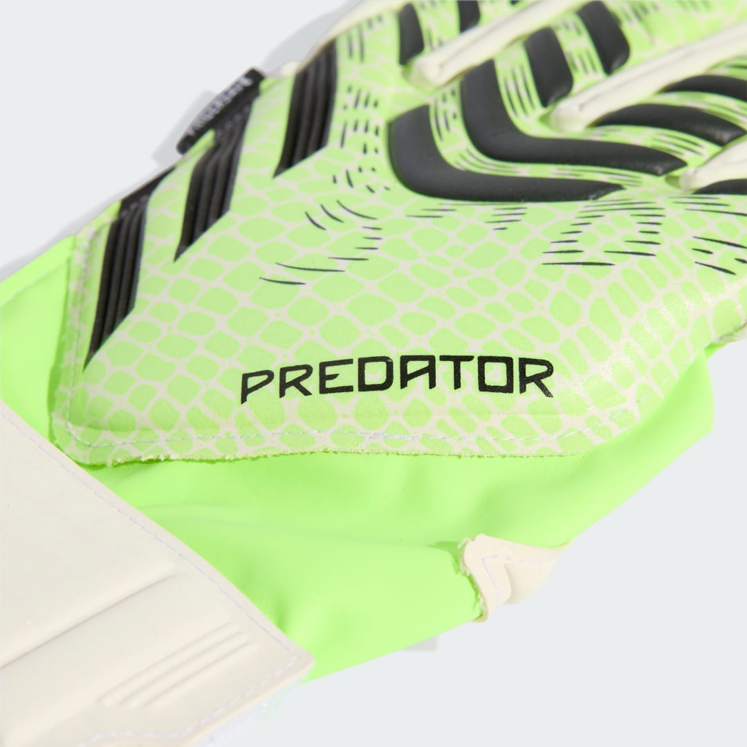 Adidas Predator Match Fingersave Goalkeeper Gloves Kids