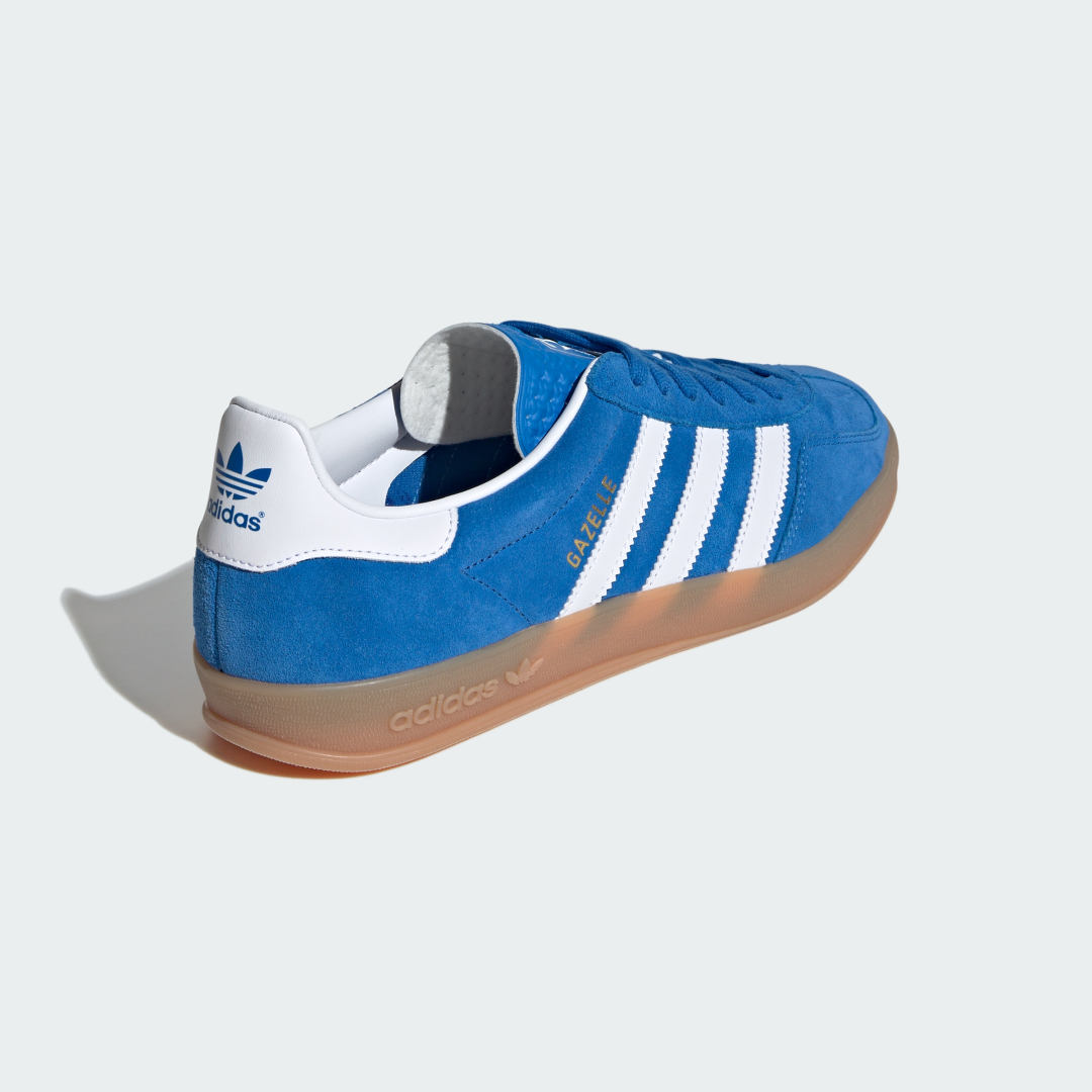 

adidas Tenis Gazelle Indoor Hombre, Azul bird/blanco/gum