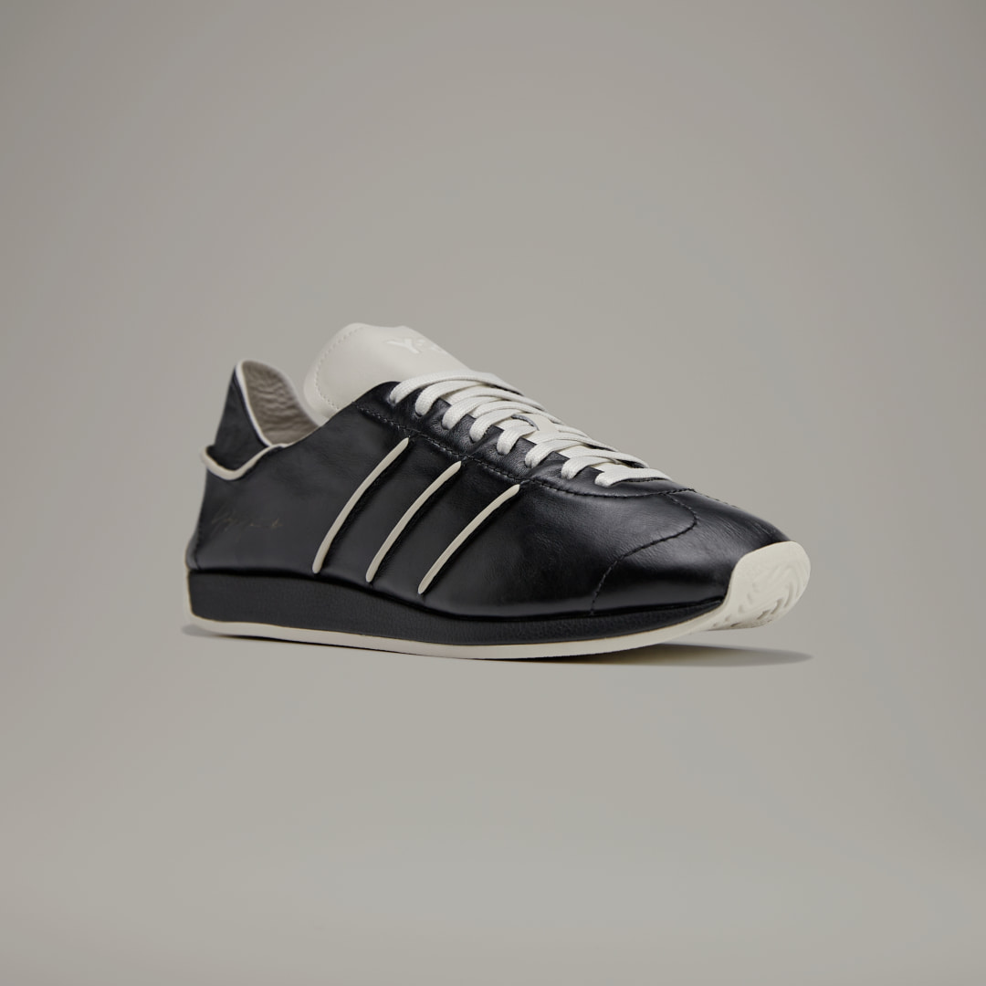 Adidas Country sneaker Black / Black / Talc