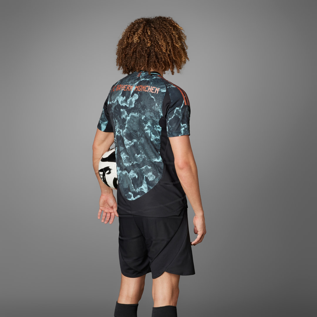 Adidas FC Bayern München 24 25 Authentiek Uitshirt