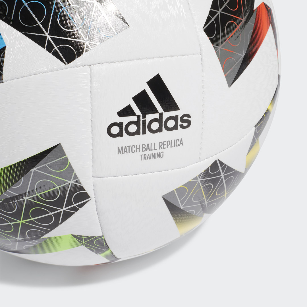 фото Футбольный мяч adidas performance