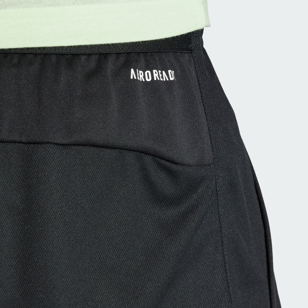Adidas Train Essentials Seasonal Big Logo Short