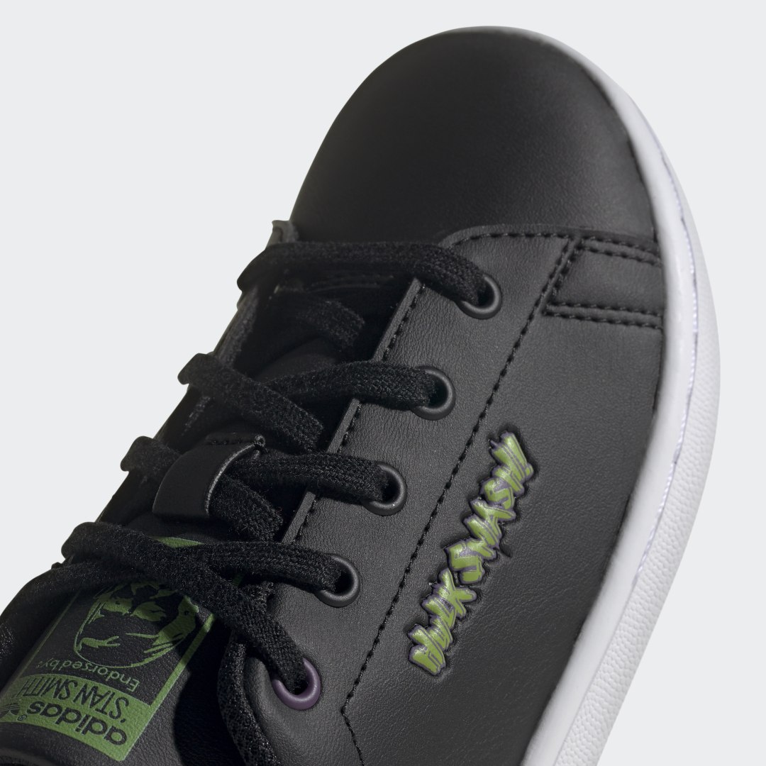 фото Кроссовки marvel stan smith adidas originals