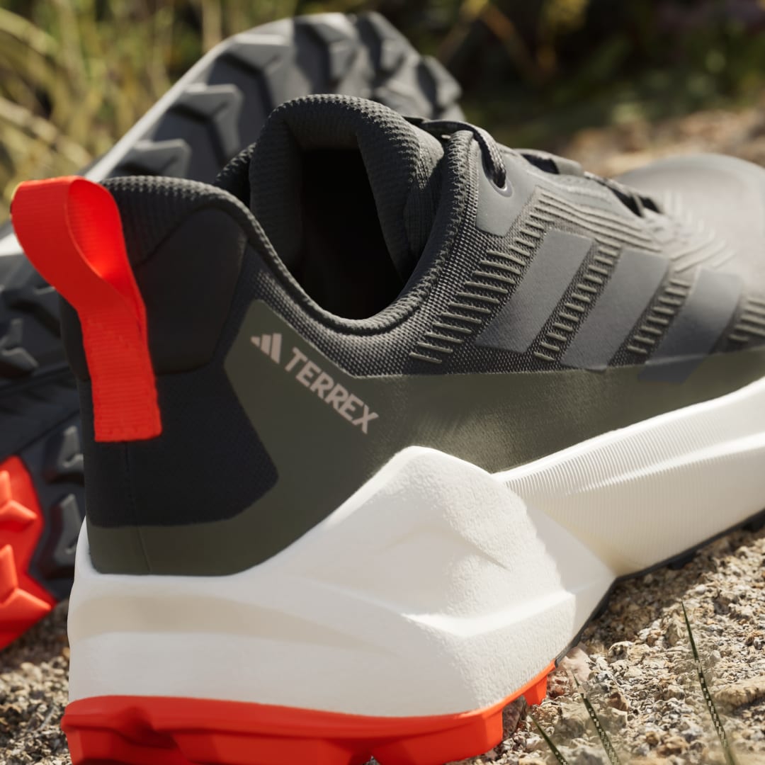 

adidas Tenis Trailmaker 2 Unisex, Carbon/gris six/negro