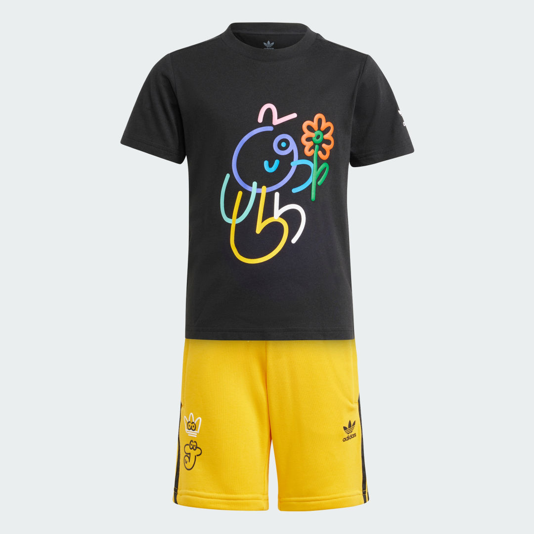 

Shorts y Polera adidas x James Jarvis Shorts y Polera adidas x James Jarvis Niño  - Niño Originals, Negro / crew amarillo