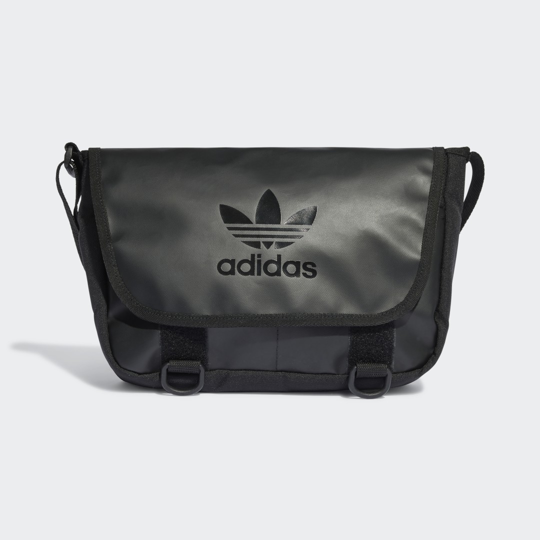 Image of adidas Adicolor Archive Messenger Bag Black ONE SIZE - Lifestyle Bags