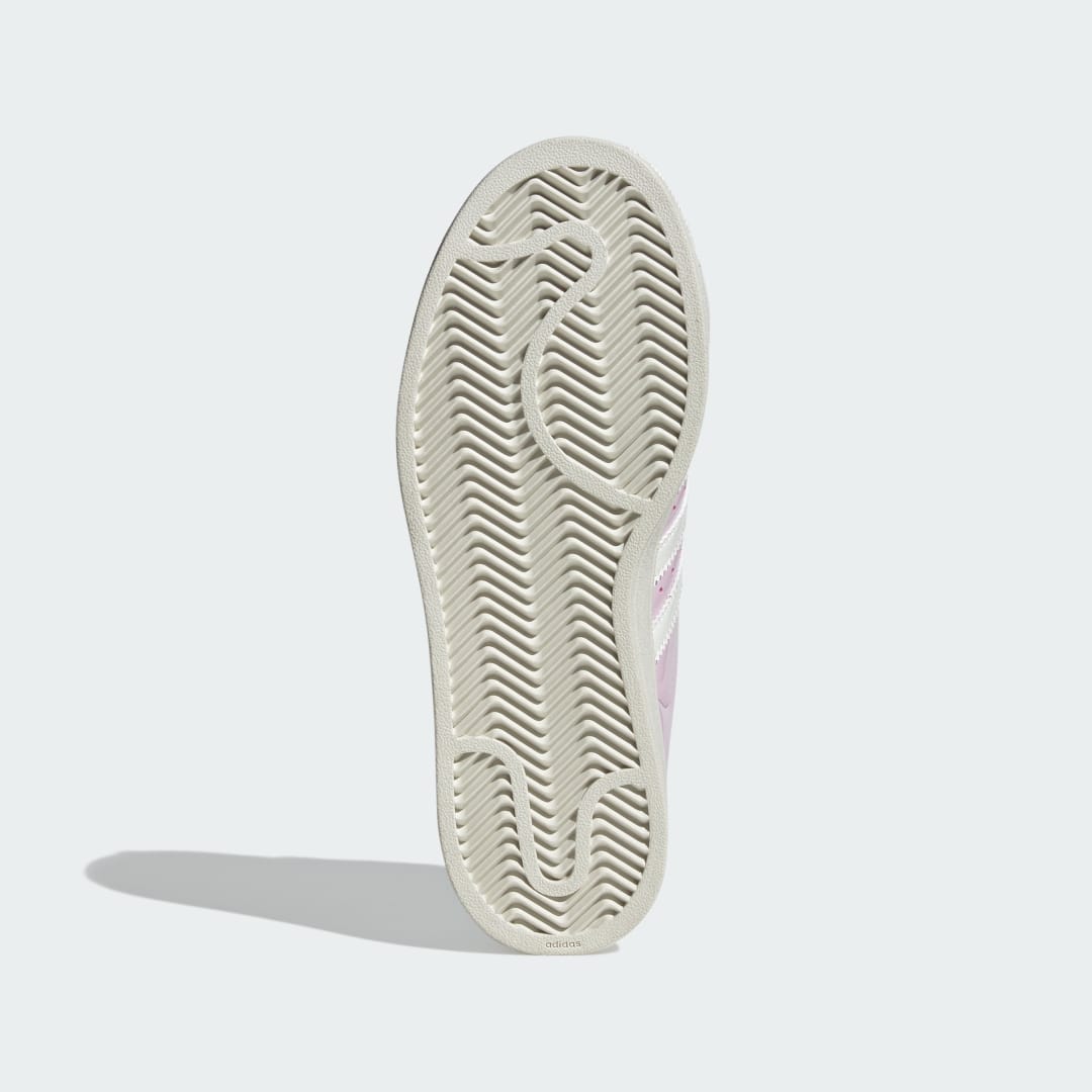 SUPERSTAR SHOES - vue 3