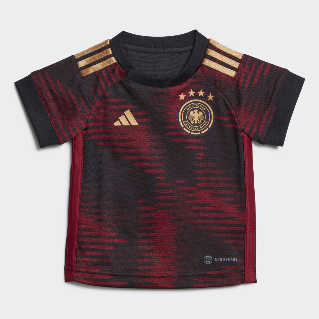 Thumbnail - DFB 22 Mini-Auswärtsausrüstung