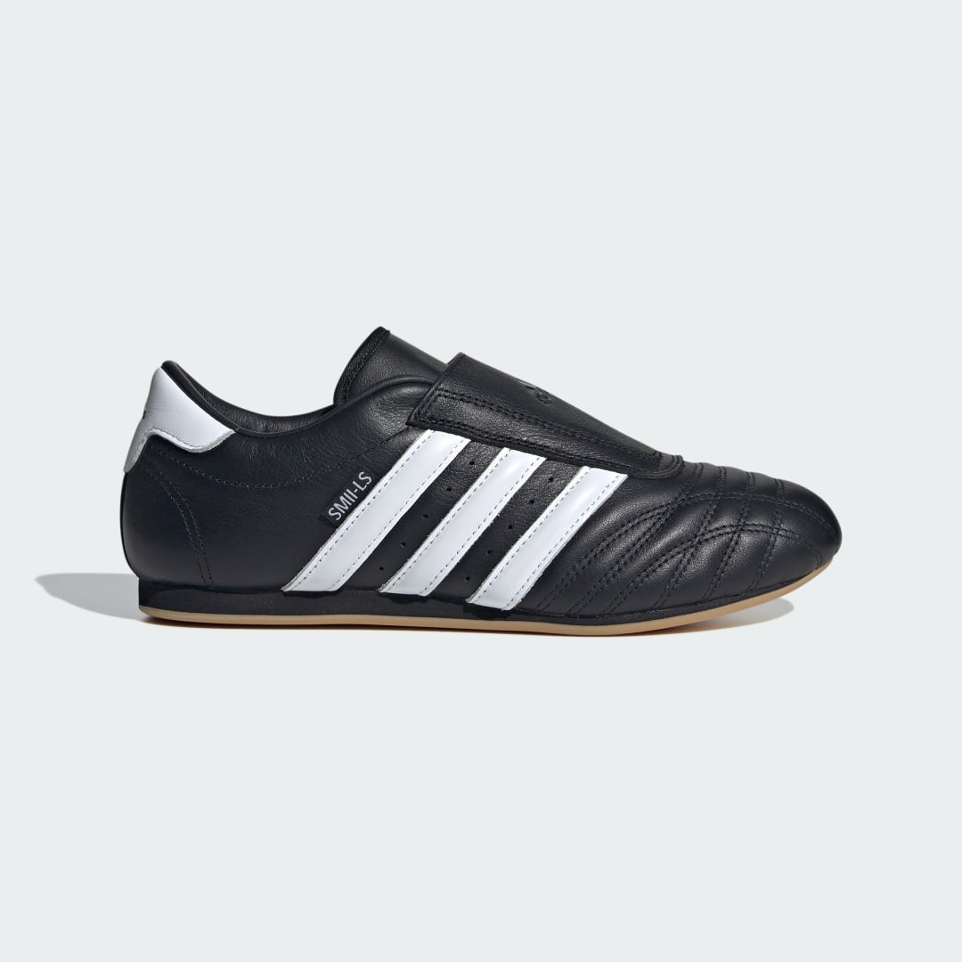 Adidas Taekwondo sneaker Core Black / Cloud White / Gum