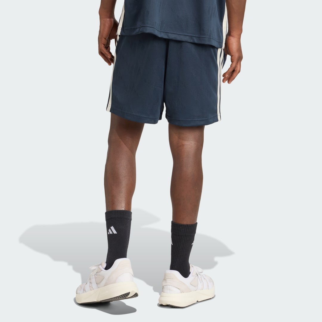 Thumbnail - Stadium Jacquard Shorts