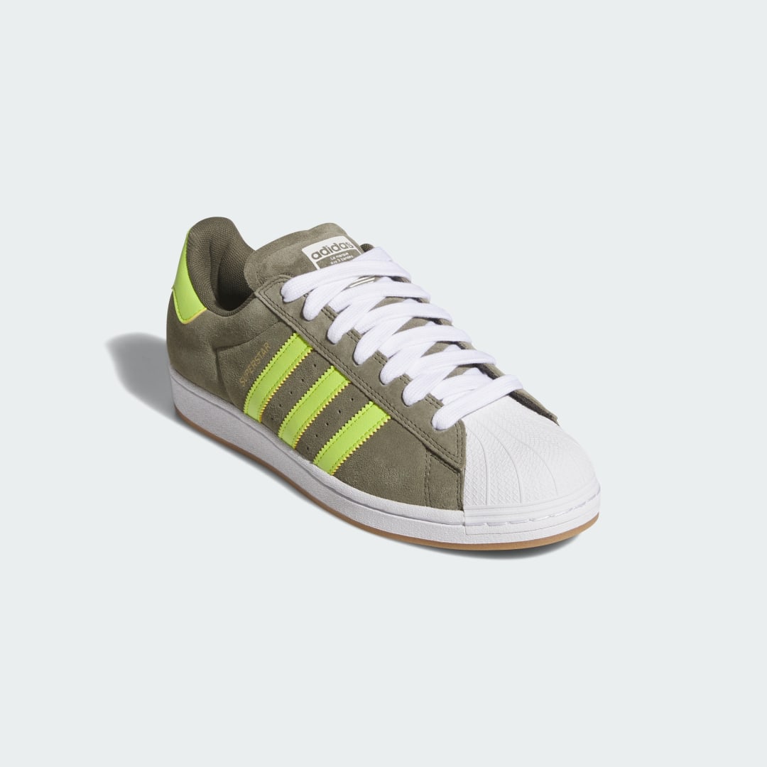 Adidas Superstar sneaker Olive Strata / Semi Solar Yellow / Gold Metallic