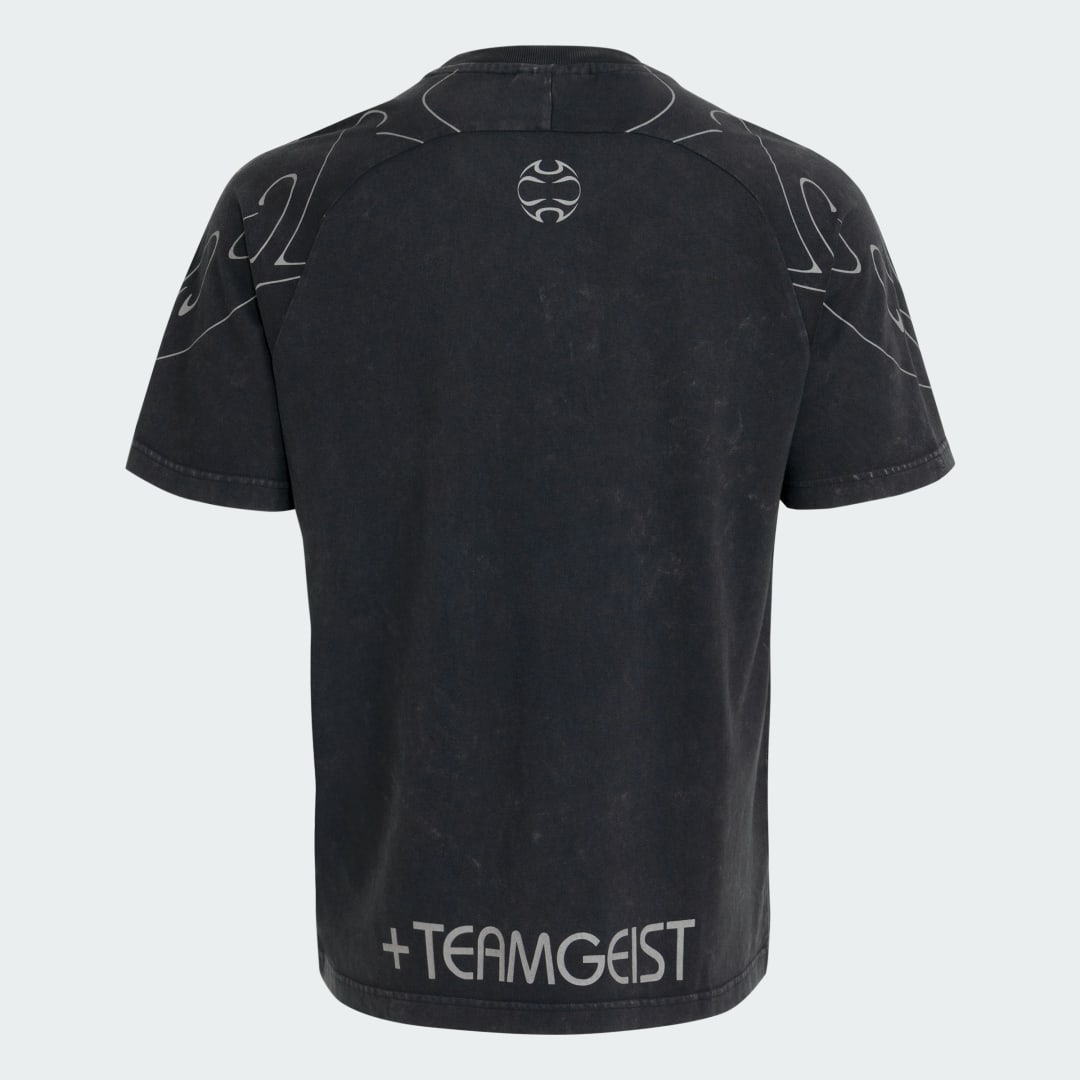 Thumbnail - Adilenium Season 4 Teamgeist T-Shirt mit Grafikprint