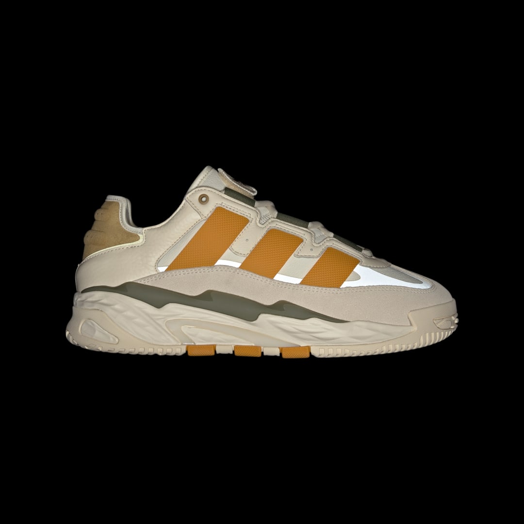 Thumbnail - Niteball Shoes