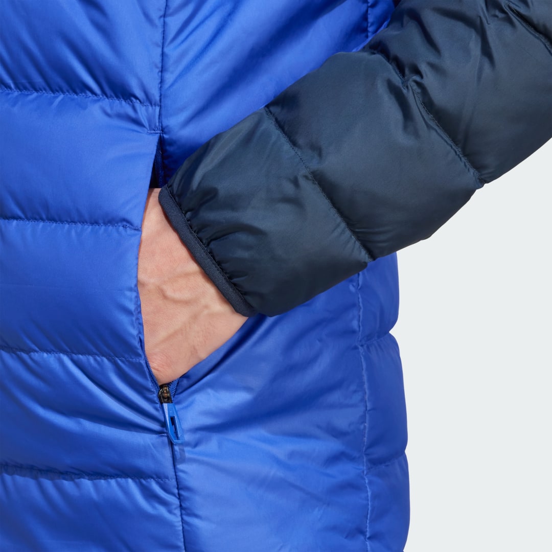 Adidas Terrex Multi Light Donsjack met Capuchon