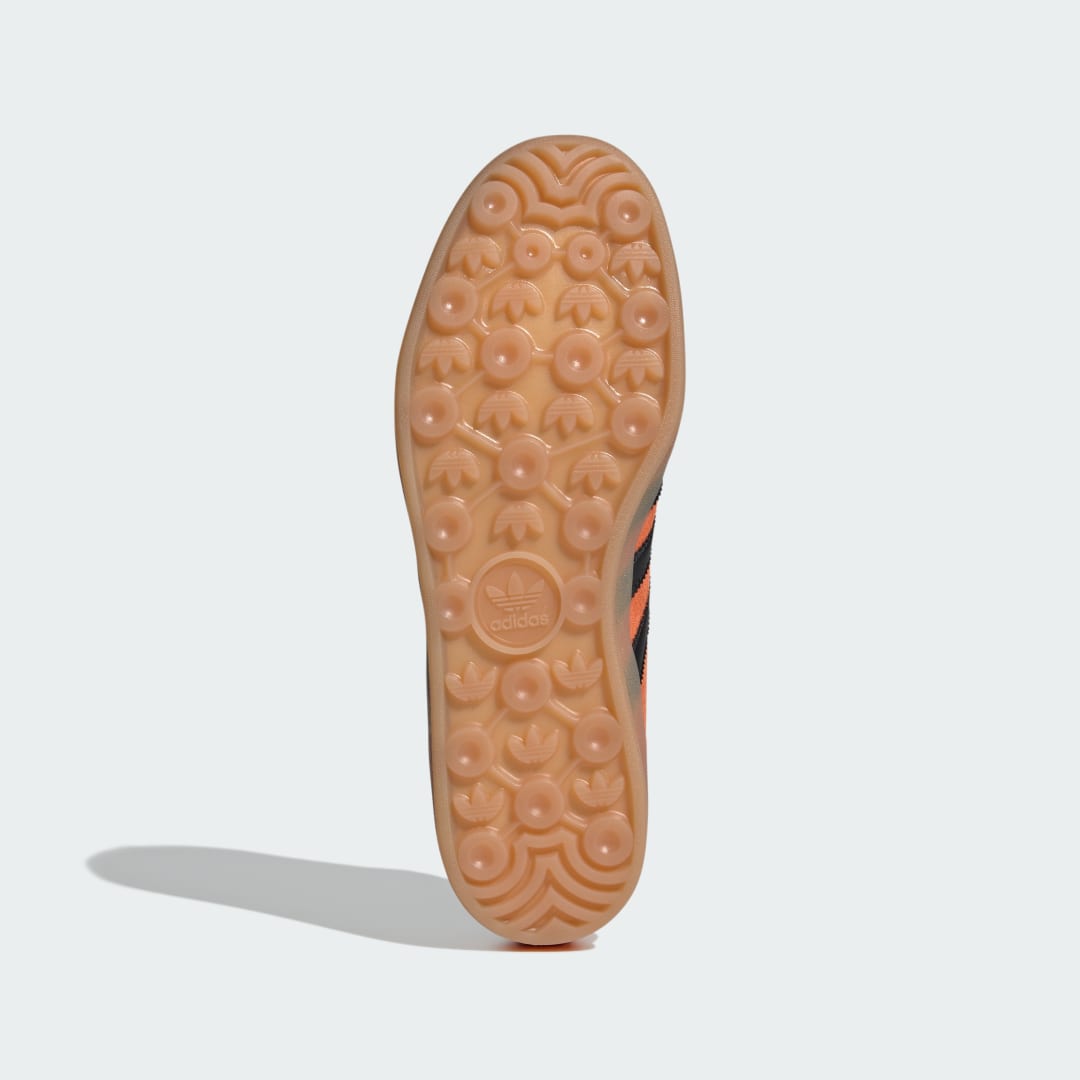 Adidas Gazelle sneaker Orange / Core Black / Gum