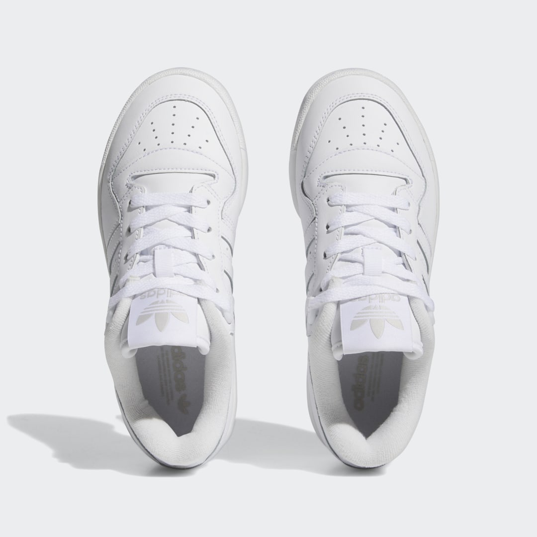 

adidas Tenis Rivalry Low Niños, Blanco/blanco/gris one