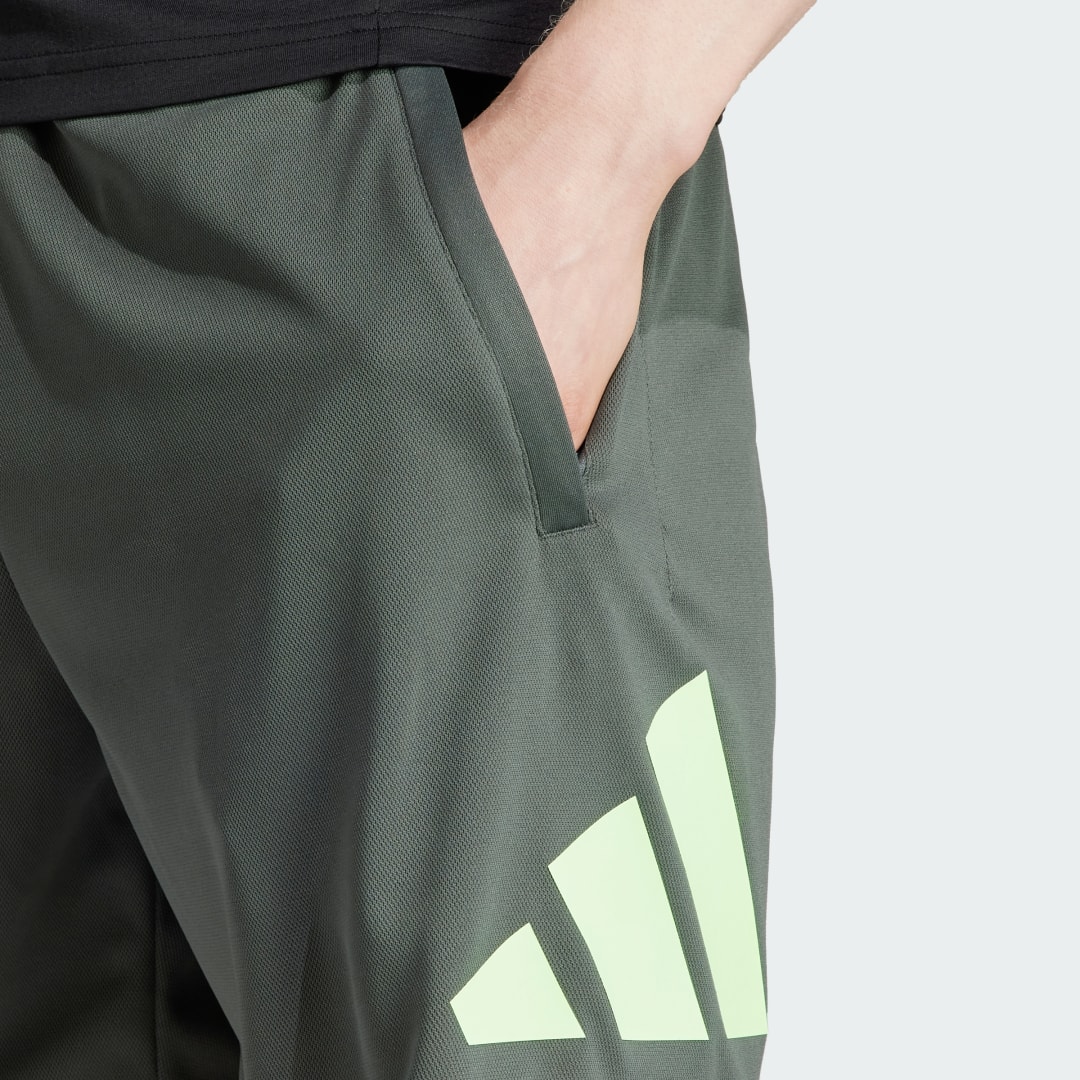 

adidas Shorts Train Essentials Logo Hombre, Legend ivy/verde spark