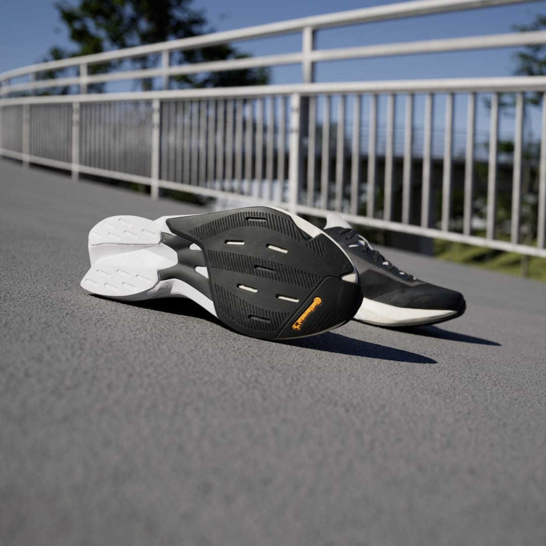 Adidas  sneaker Carbon / Cloud White / Core Black